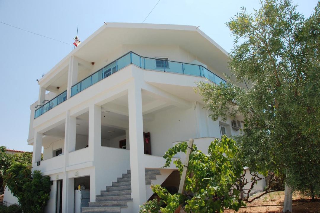 Photo of Others in Ksamil