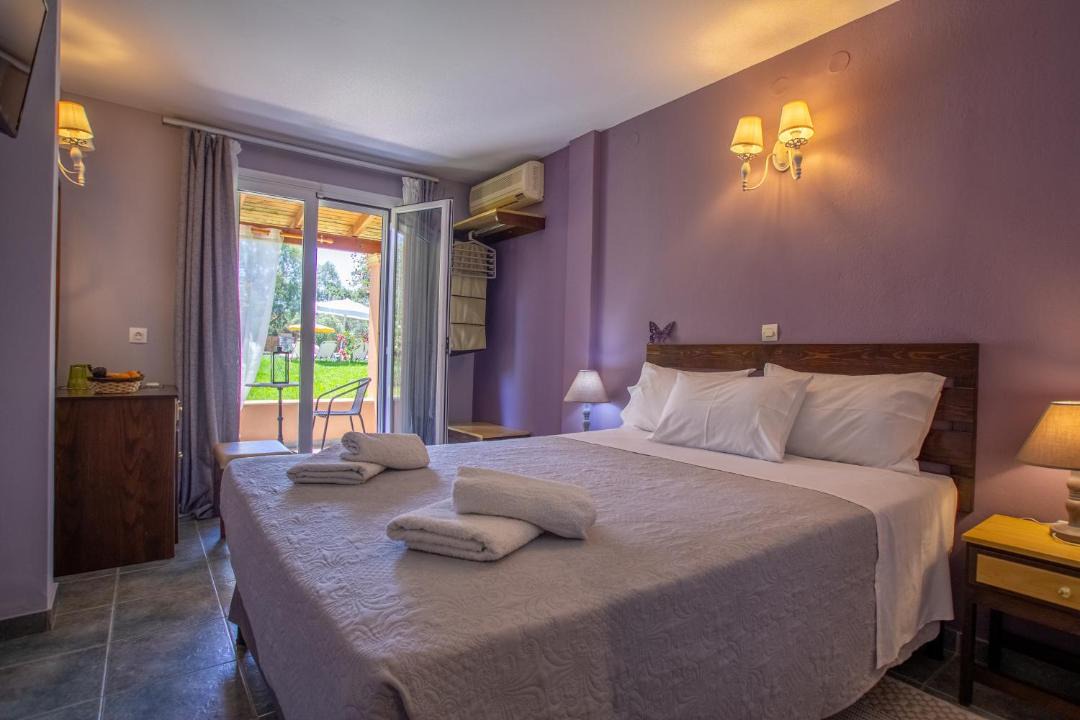 Photo of Bedroom in Messonghi