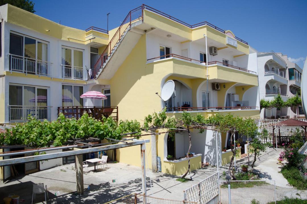 Photo of Others in Gjerana