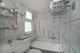Photo of Bathroom in Piraeus