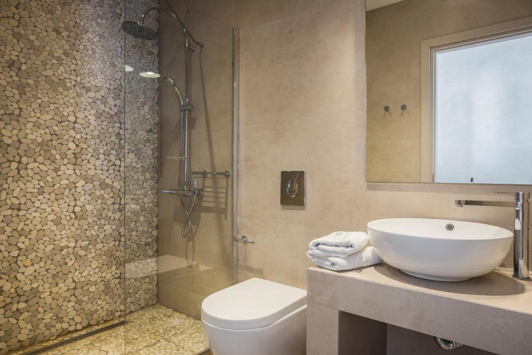 Photo of Bathroom in Leivathos