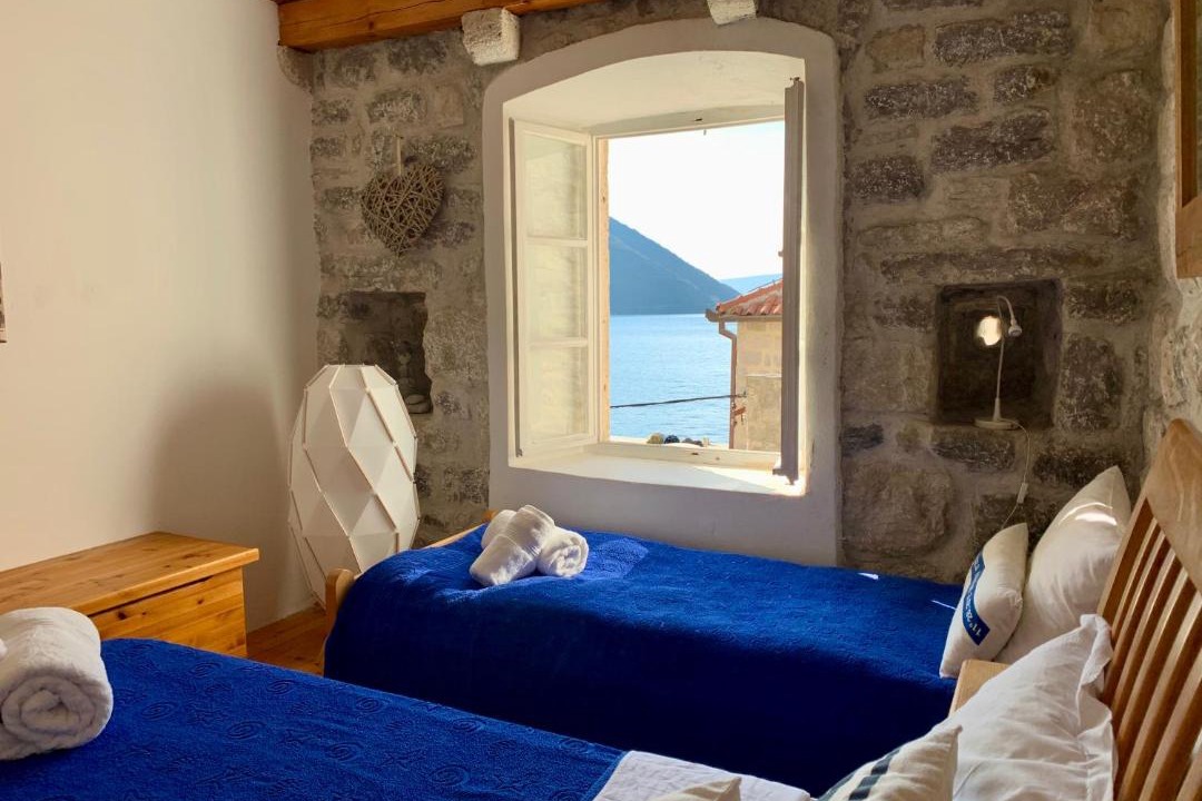 Photo of Bedroom in Perast