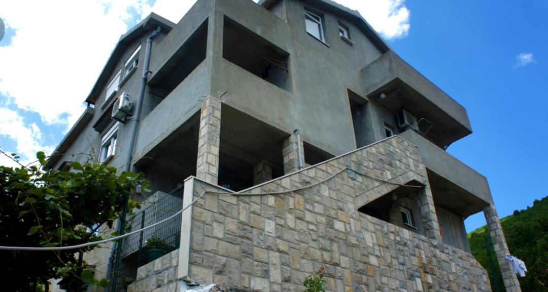 Photo of Buildings in Bijeli do