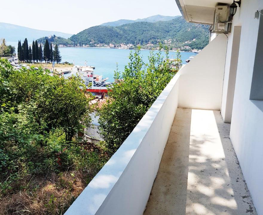Photo of Patio Balcony in Lepetane