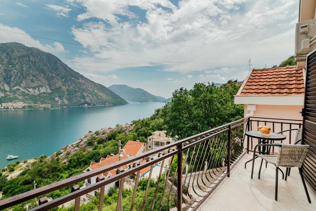 Photo of Patio Balcony in Risan