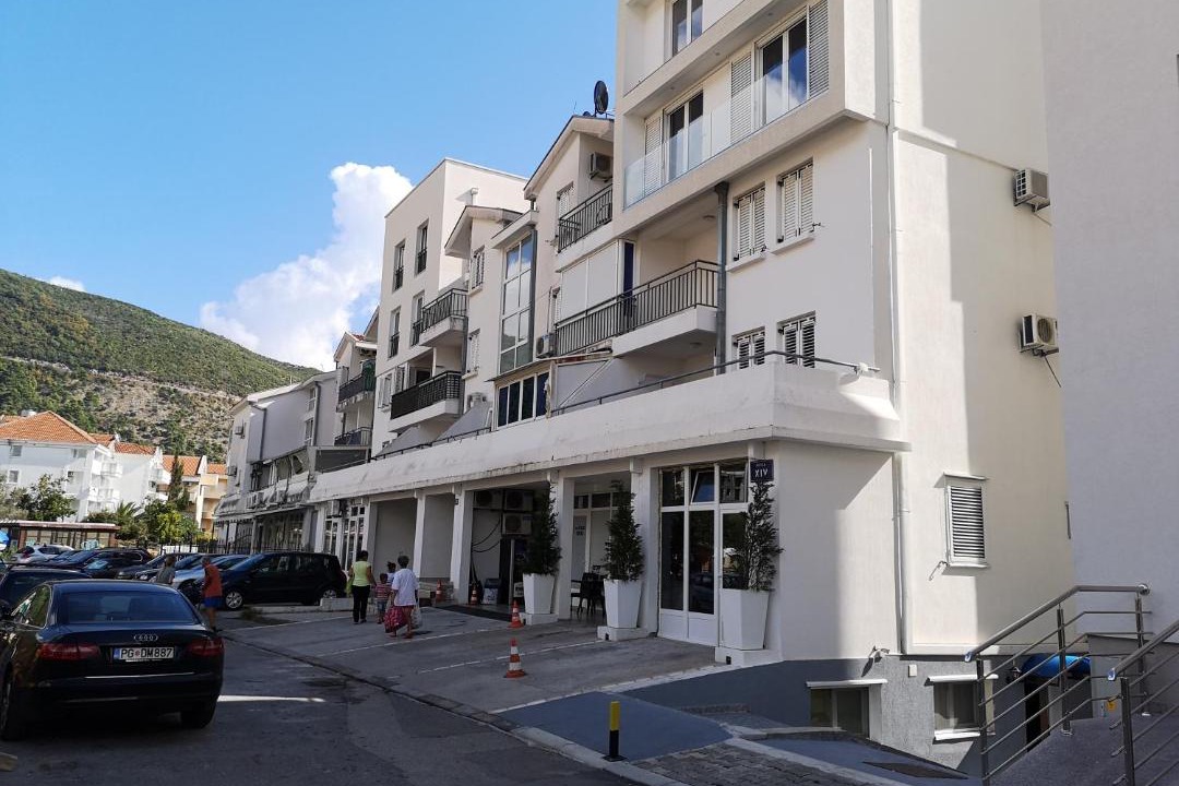 Photo of Buildings in Maini
