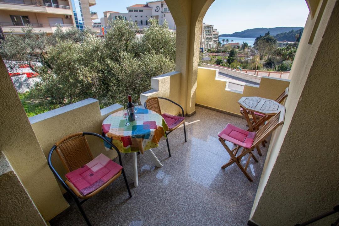 Photo of Patio Balcony in Boreti