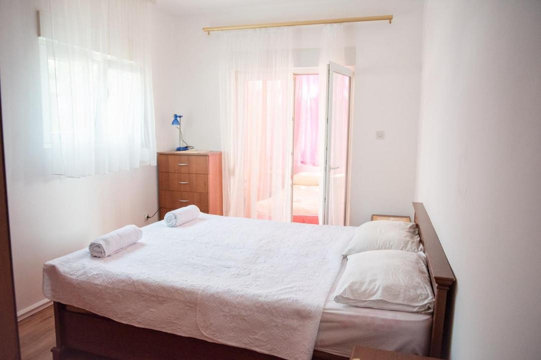 Photo of Bedroom in Podmaine