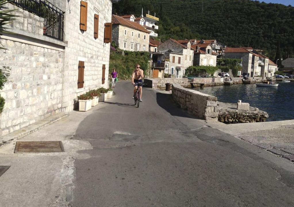 Photo of Others in Lepetane