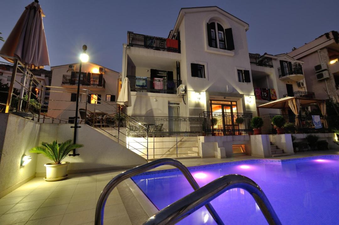 Photo of Others in Petrovac