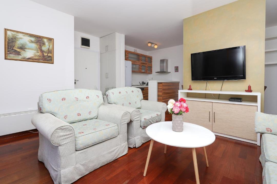 Photo of Livingroom in Kotor