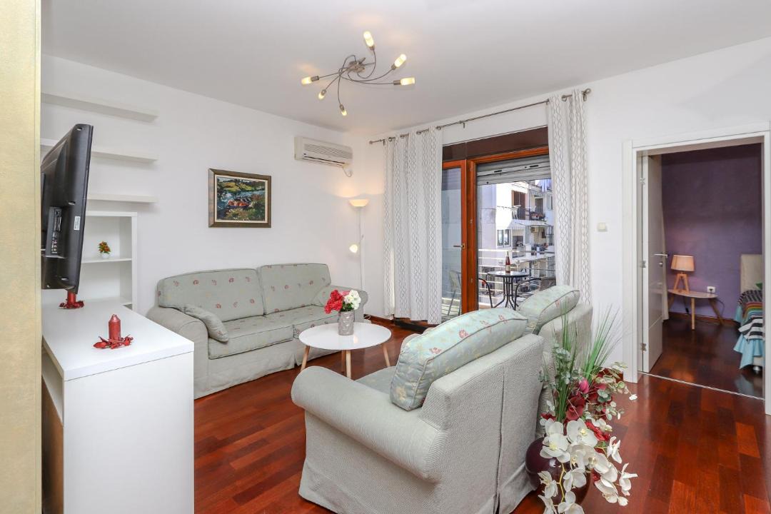 Photo of Livingroom in Kotor