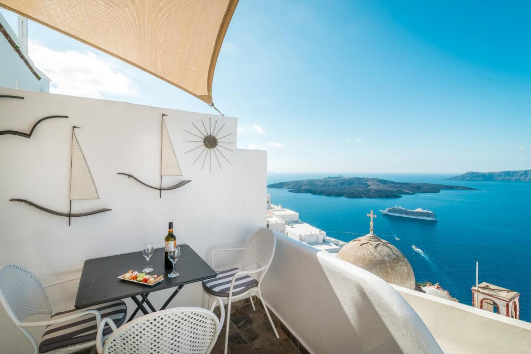 Photo of Others in Fira