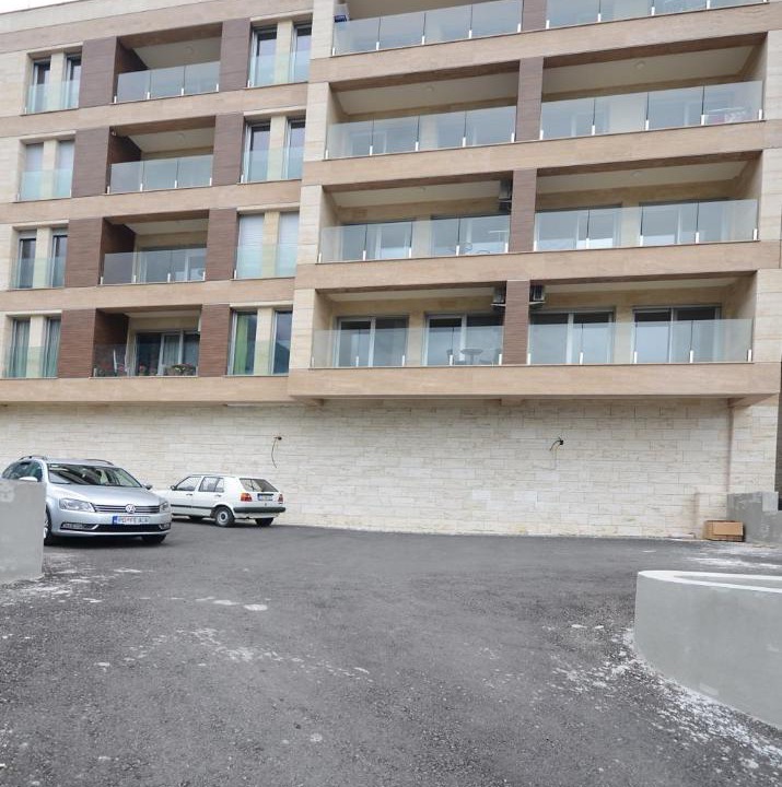Photo of Buildings in Skaljari