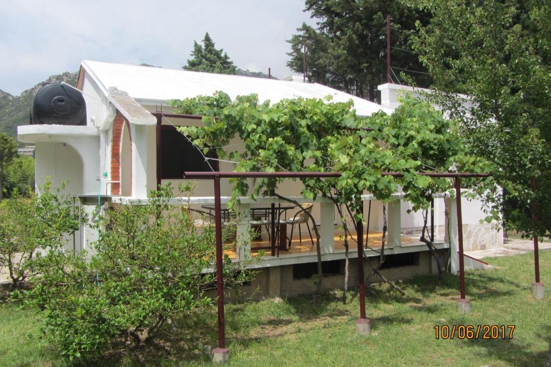 Photo of Others in Canj