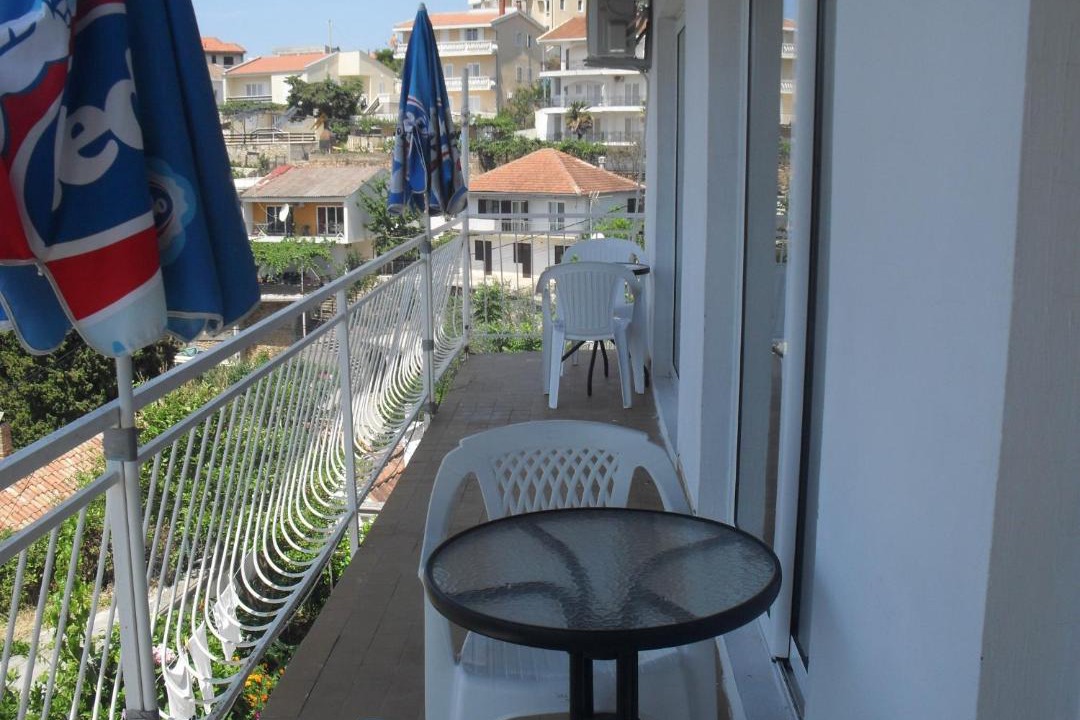 Photo of Patio Balcony in Rana