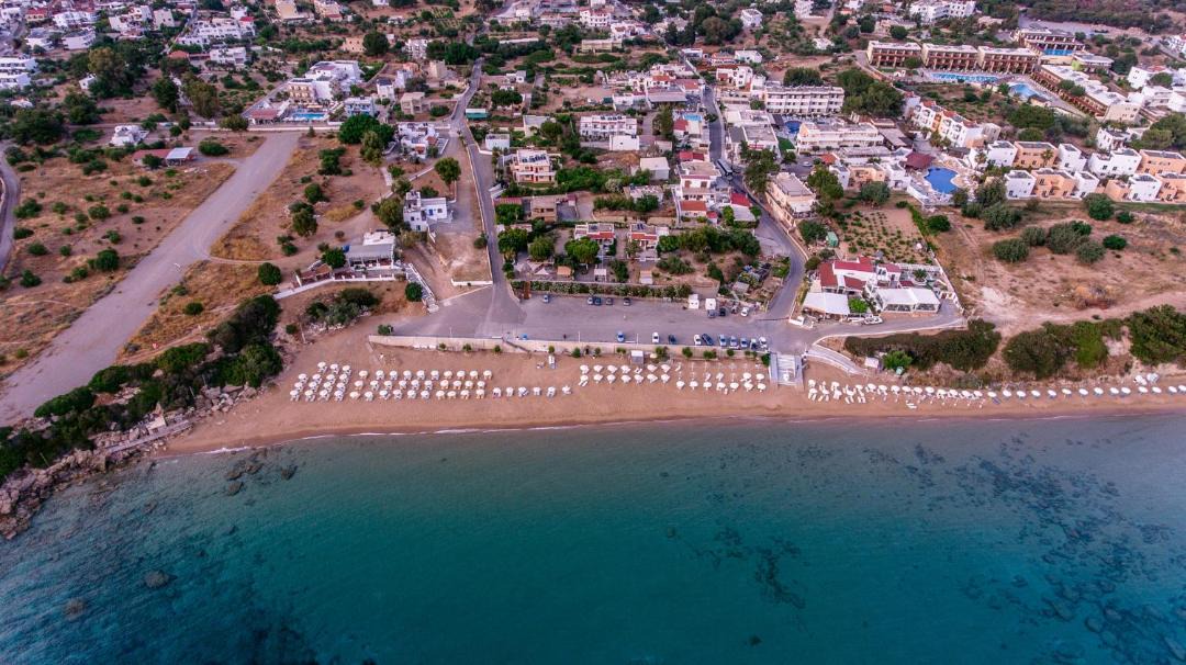 Photo of Others in Pefkos