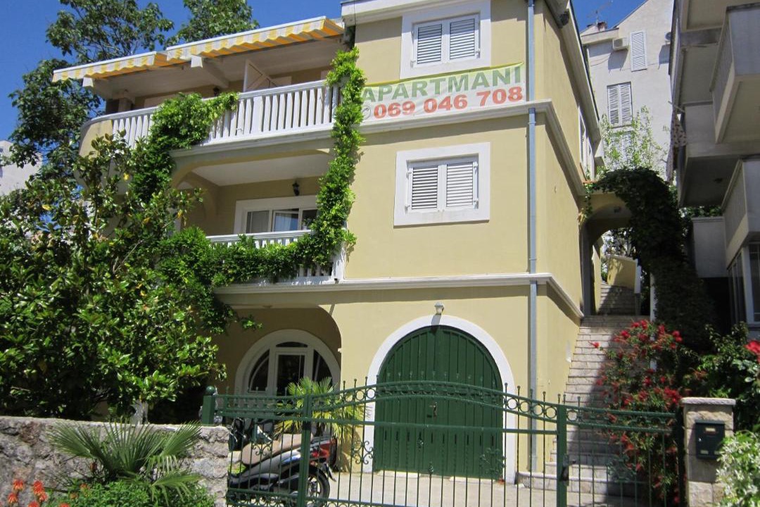 Photo of Others in Topla