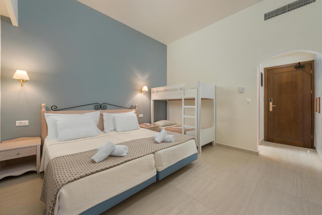 Photo of Bedroom in Ialyssos