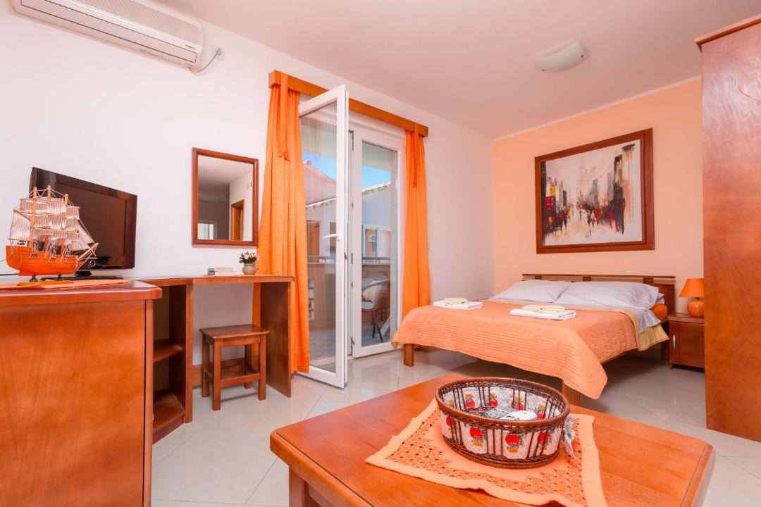 Photo of Bedroom in Tomicici