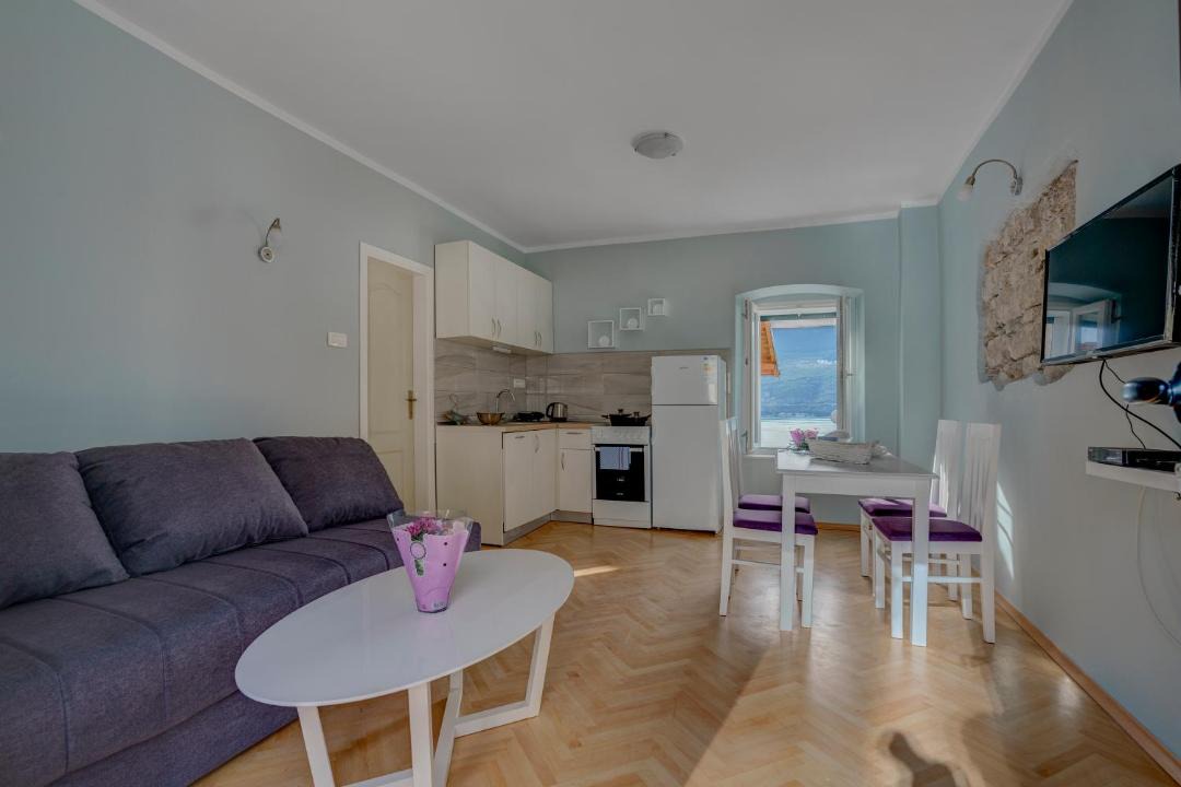 Photo of Livingroom in Topla