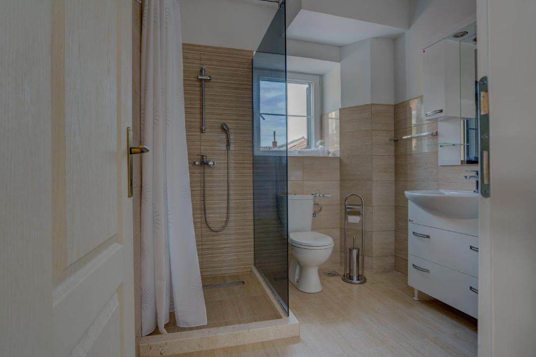 Photo of Bathroom in Topla