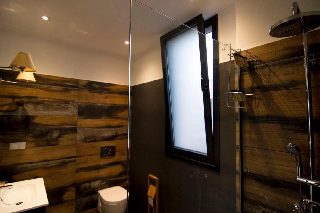 Photo of Bathroom in Monastiraki