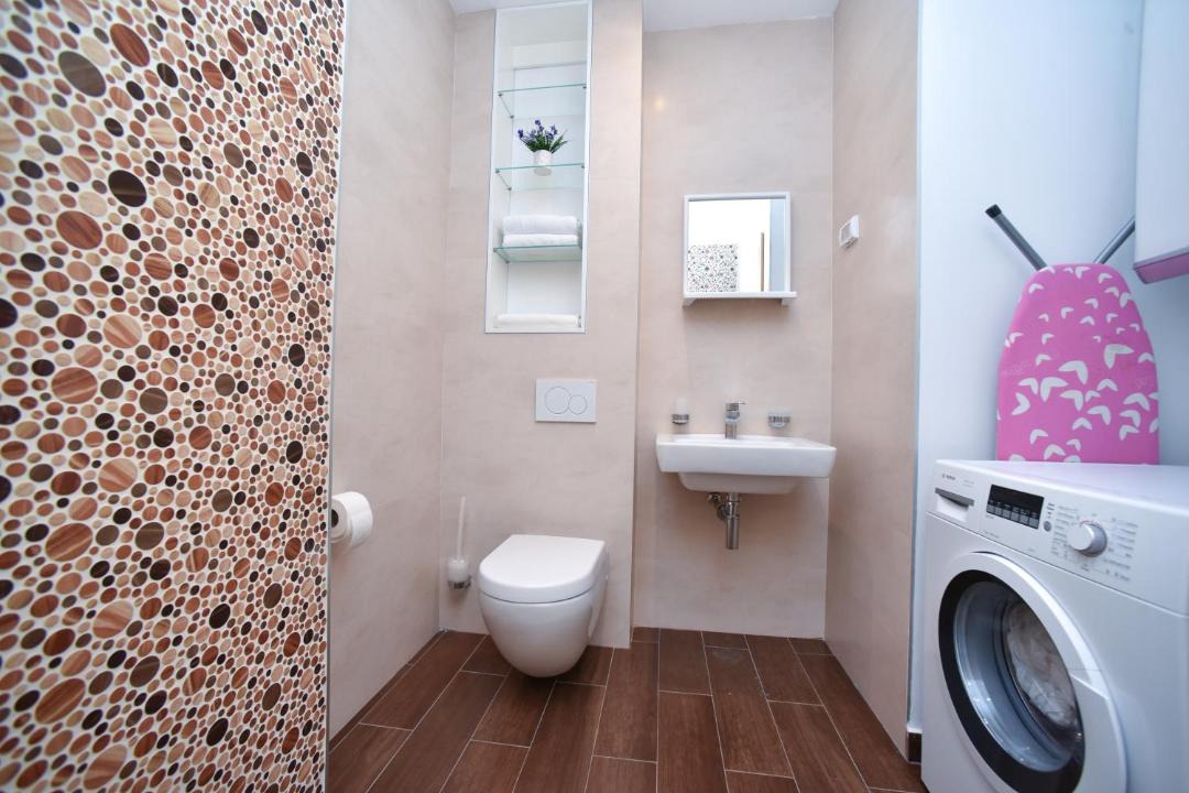 Photo of Bathroom in Maini