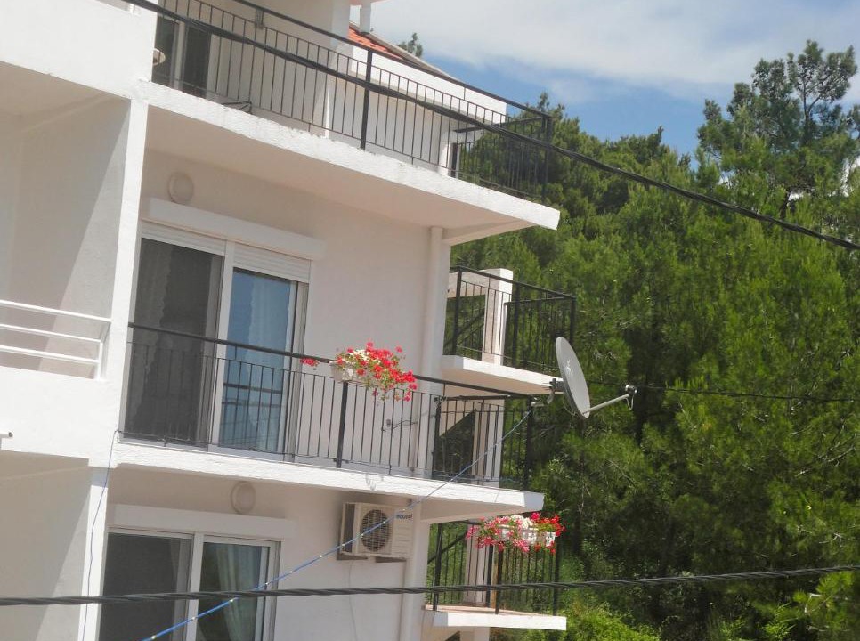Photo of Buildings in Susanj