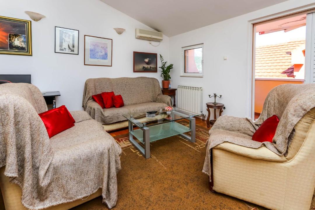 Photo of Livingroom in Gospostina
