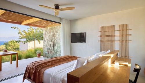 Junior Suite Sea View with Hot Tub