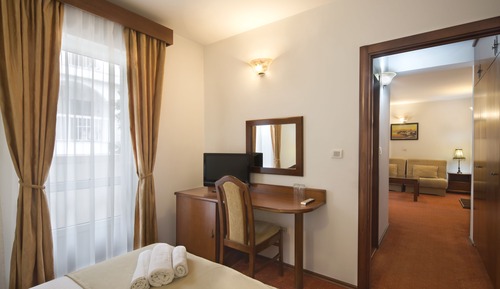 Basic Apartment