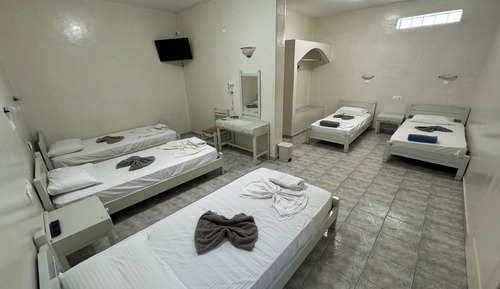 Economy Quadruple Room