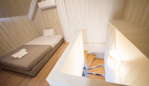 Suite with Mountain View