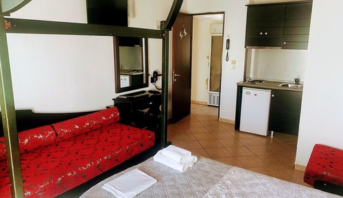 Family Studio, Sea View
