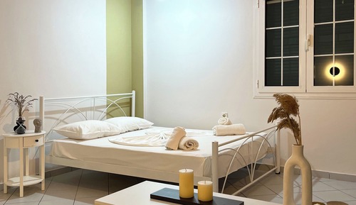 Apartment, 2 Bedrooms, Smoking, Balcony