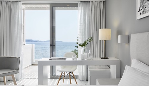 Luxury Suite, 1 Bedroom, Sea View (Junior)
