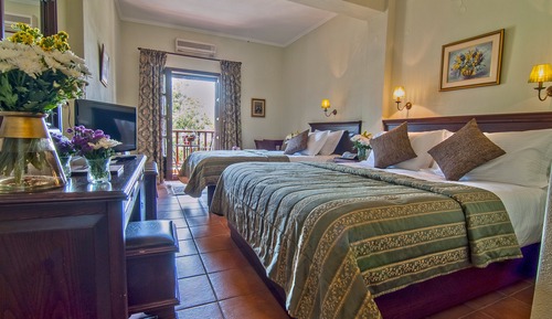 Panoramic Quadruple Room (Meteora view)