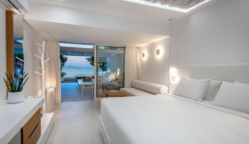 Suite, Beach View
