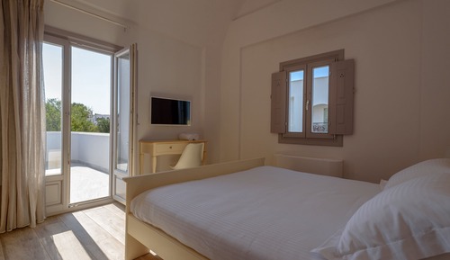 Apartment, Jetted Tub (Nektar)