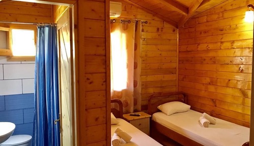 Standard Twin Room, 2 Twin Beds, Mountain View