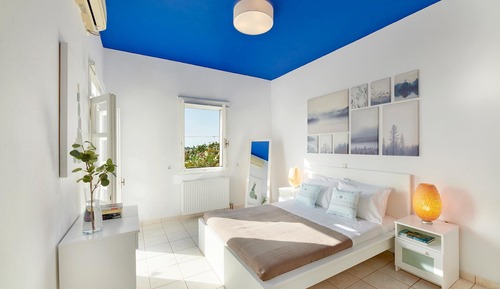 House, 2 Bedrooms
