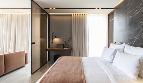 Penthouse (Perianth)