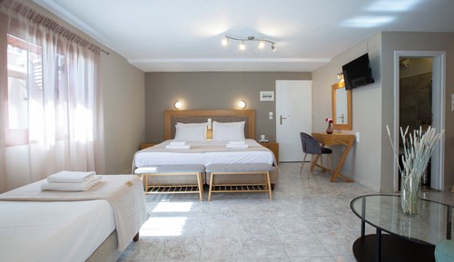 Quadruple Room - Garden View