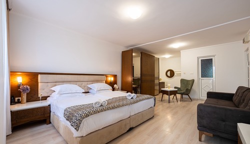 Junior Suite