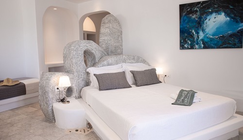 Suite, Sea View