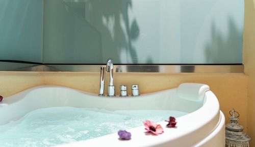 Suite, Hot Tub (Santorini)