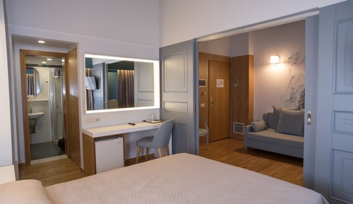 Executive Triple Room