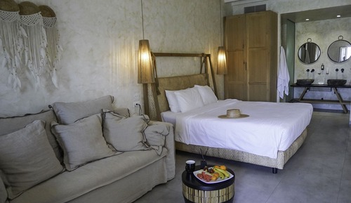 Myconian Suite with Outdoor Jetted Tub & Sea View