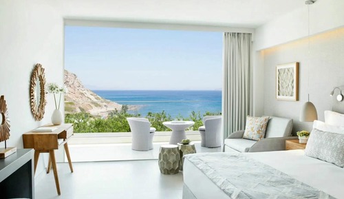 Superior Triple Room, Partial Sea View